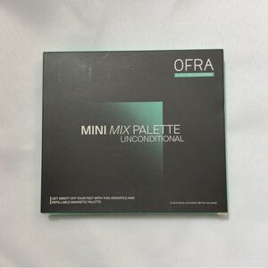 Ofra X Hot Mess Mamma Palette